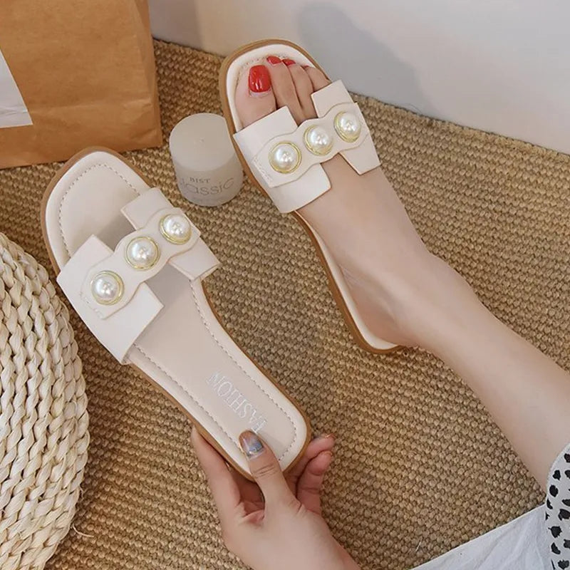 Cut pearl slide