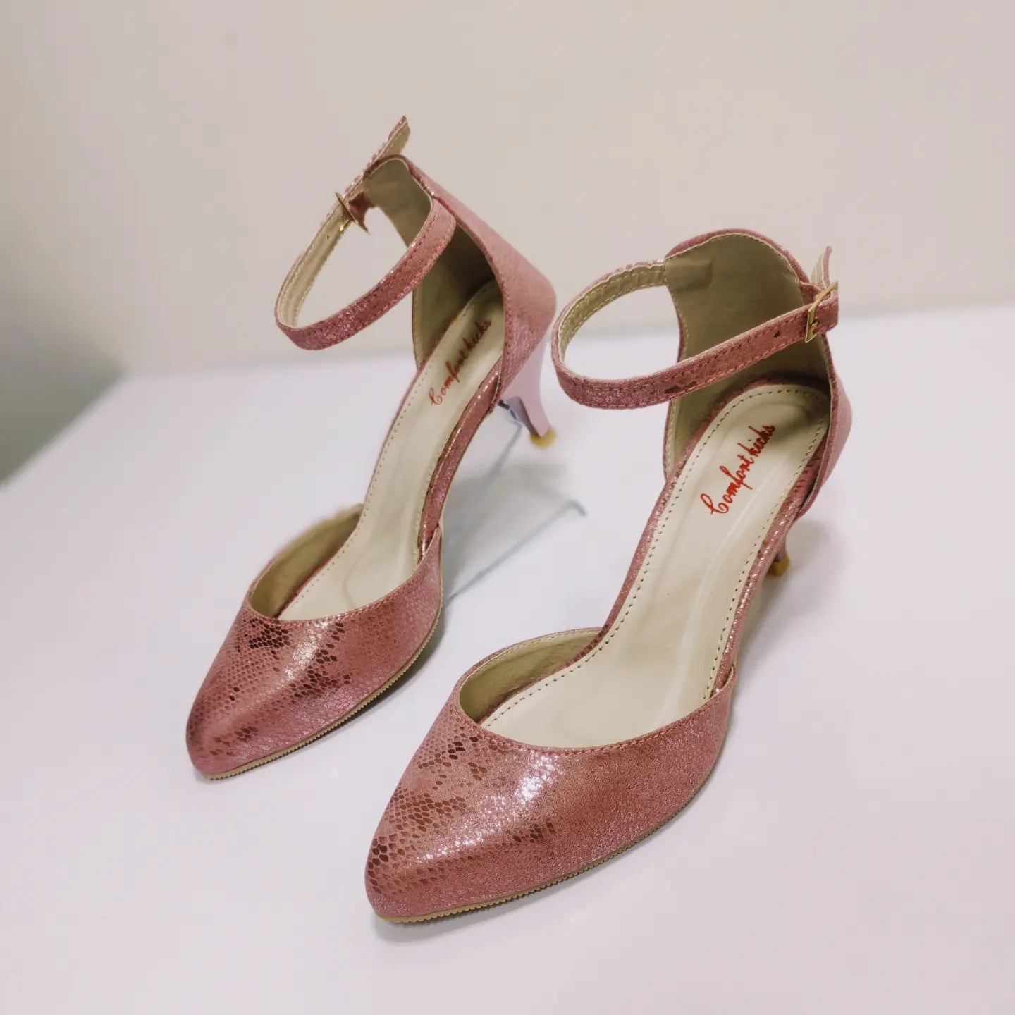 PINK HEELS COROCDILE TEXTURE