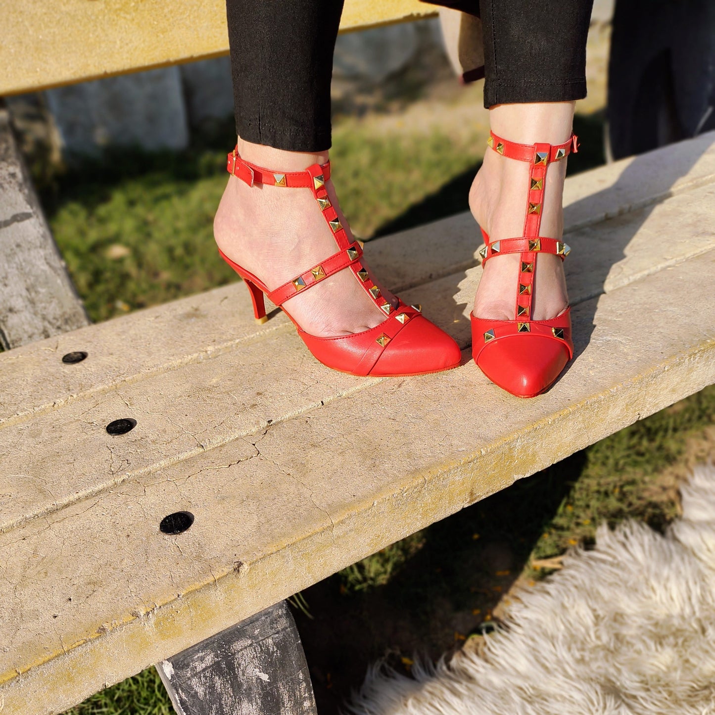 RED RIVETS HEELS