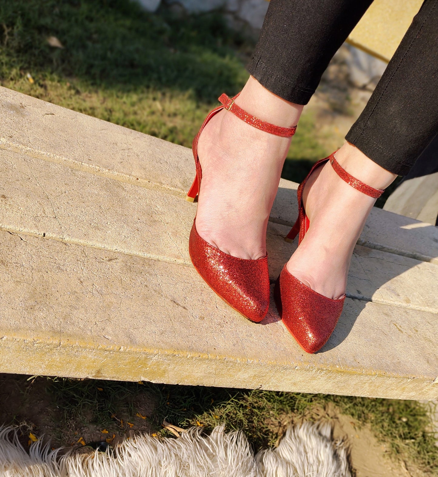 GLITTERS HEEL