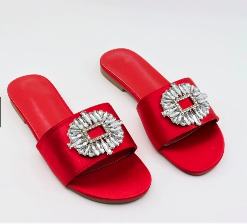 Nude diamond slides