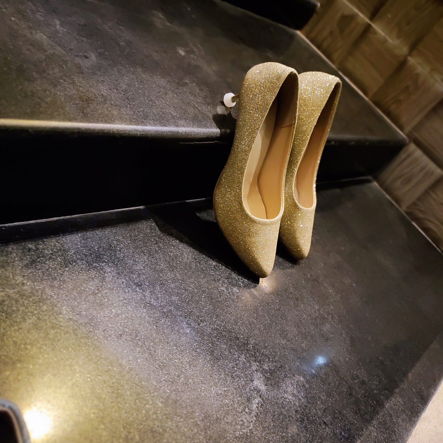 GLITTER COURTSHOES