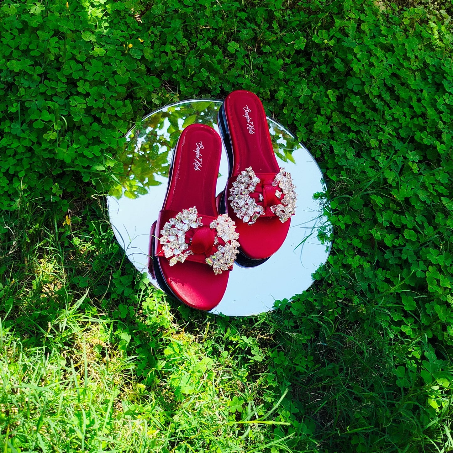 Butterfly slide