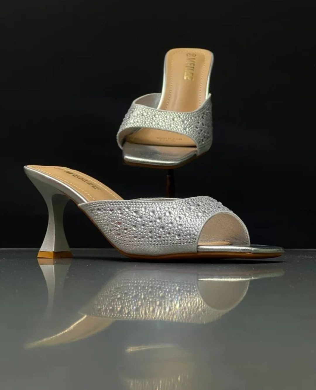 EMBLISHED PATTEN HEEL