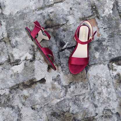 Suede leather flat sandal