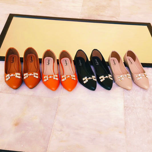 EMBALISHED PUMPS