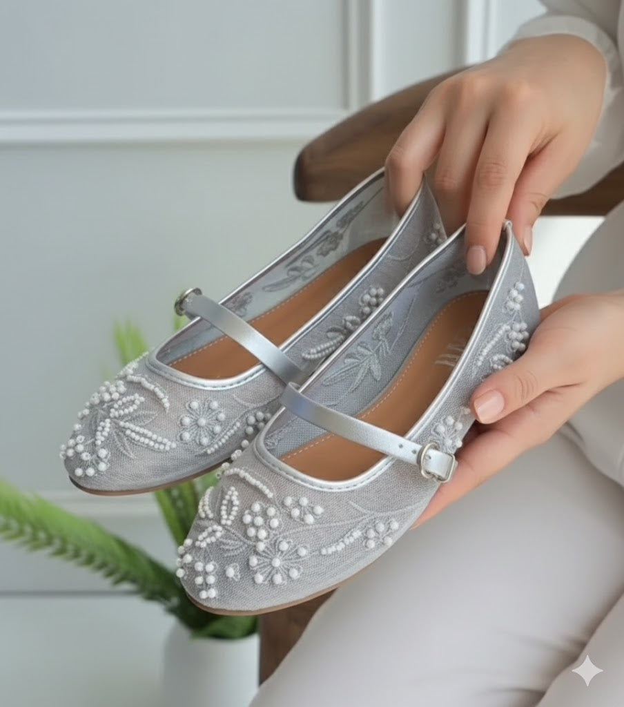 Beads embroidry pumps