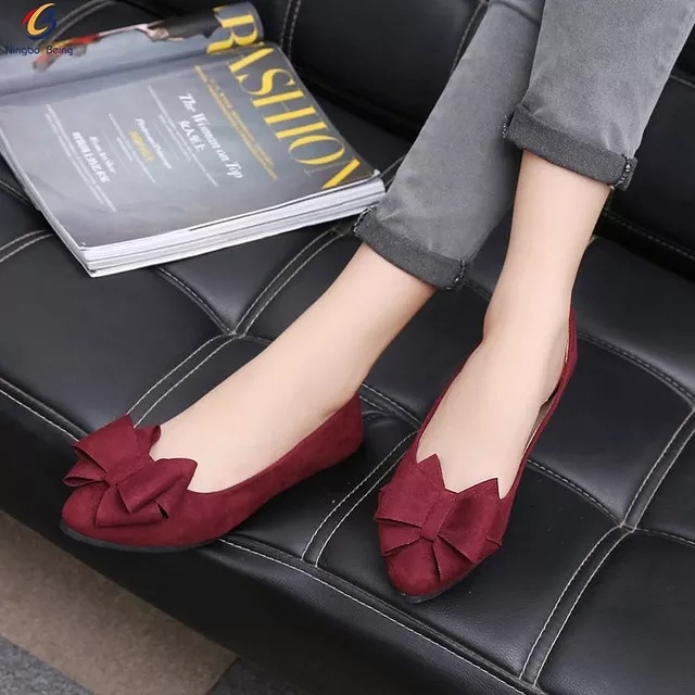 Leather Bow Tie Pumps – ComfortKicks.pk